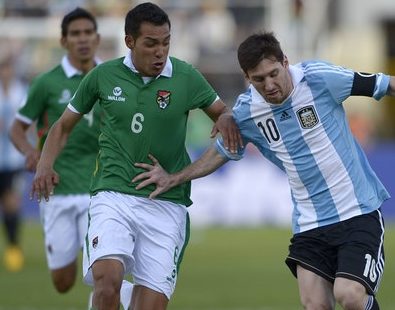 Messi enfrenta a Bolivia